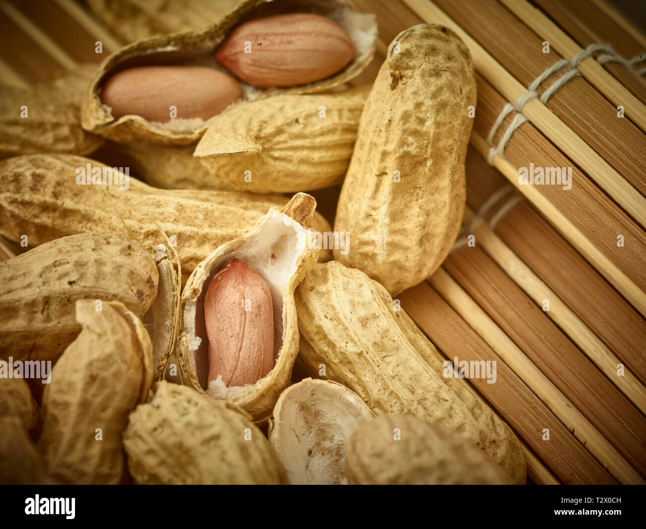 Peanuts food stilllife Stock Photo Alamy