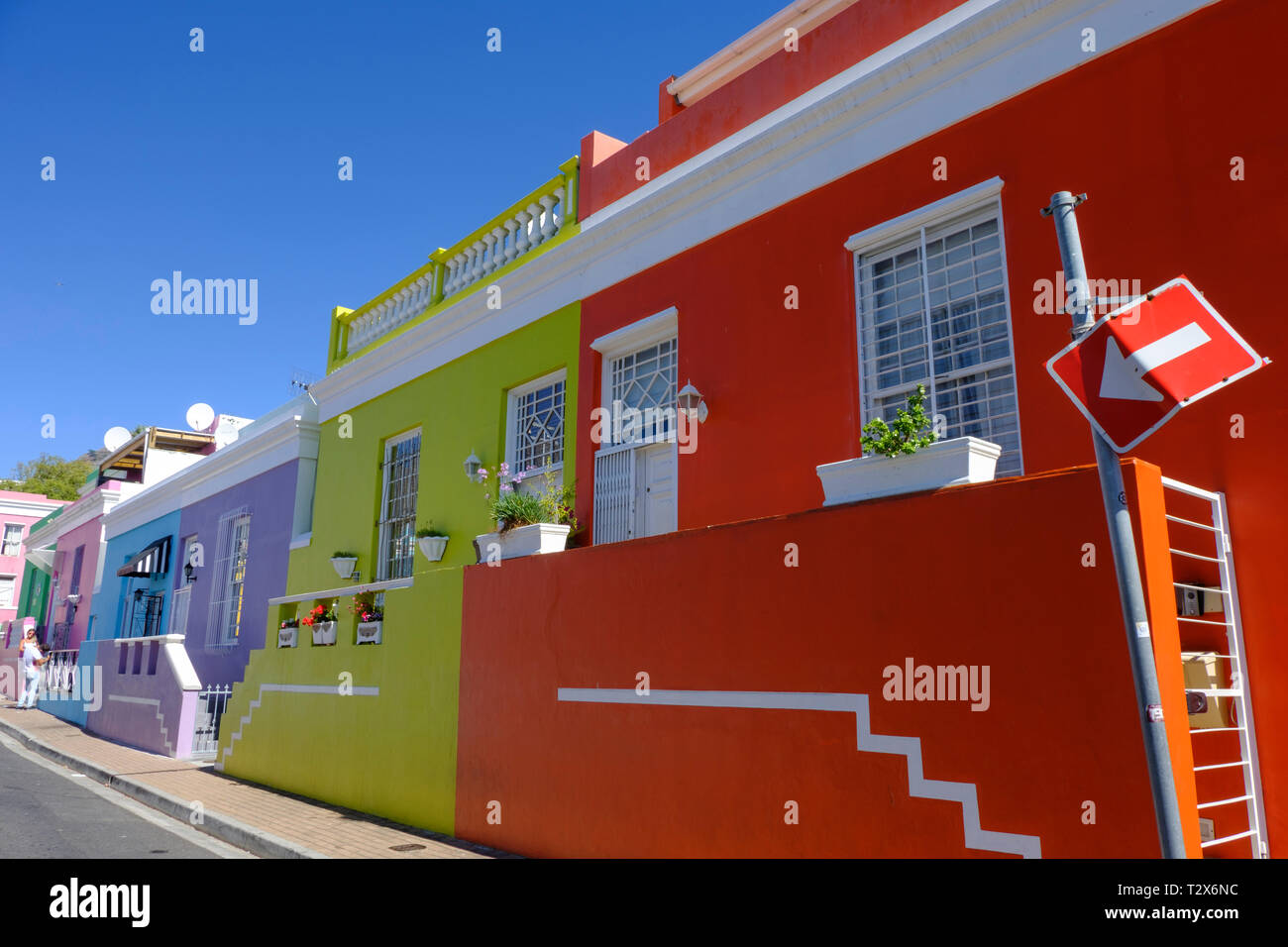 CAPE TOWN, SOUTH AFRICA - MARCH 20 2018: Street of colorful houses and ...