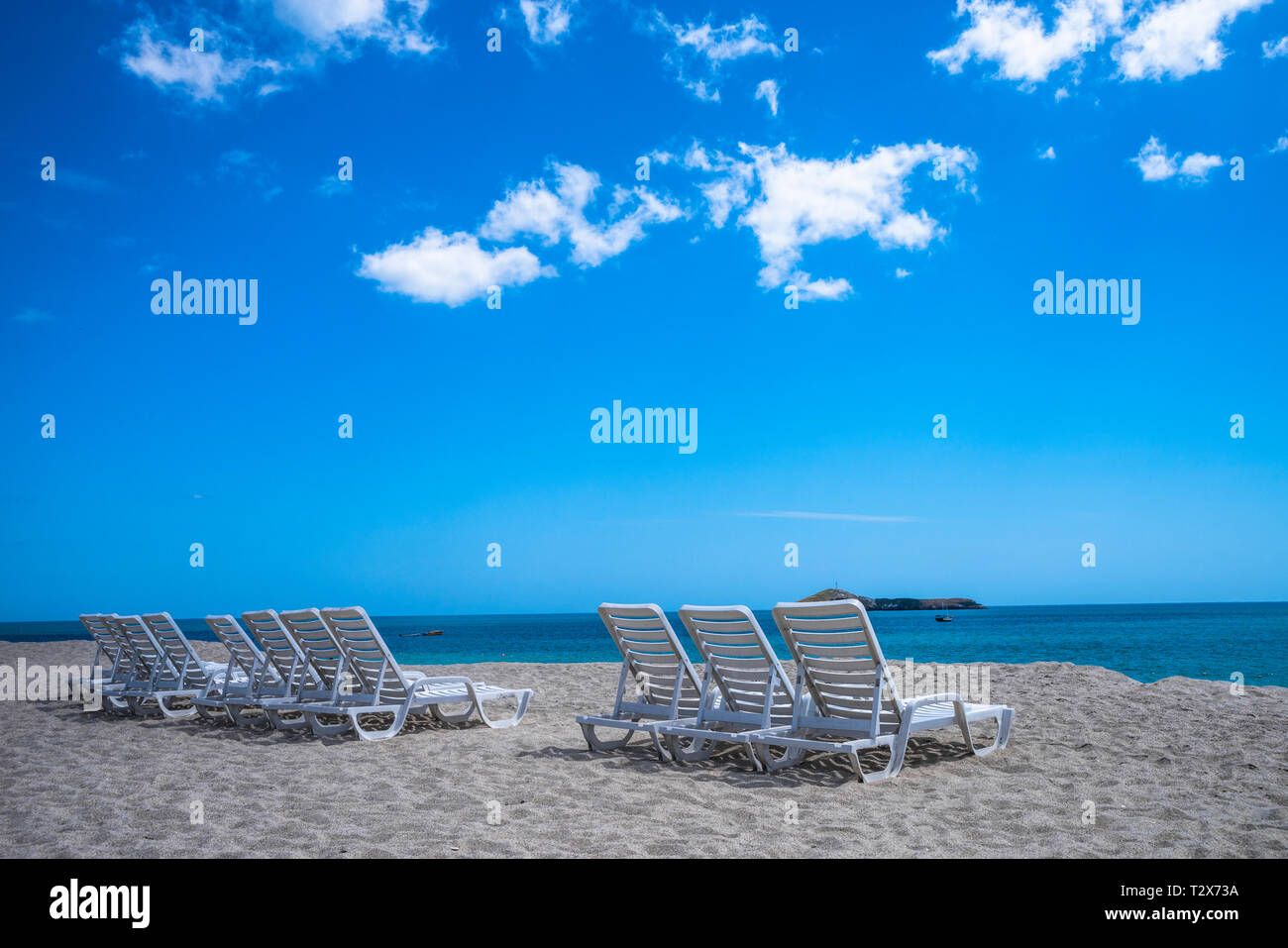 Beach scenes hi-res stock photography and images - Alamy