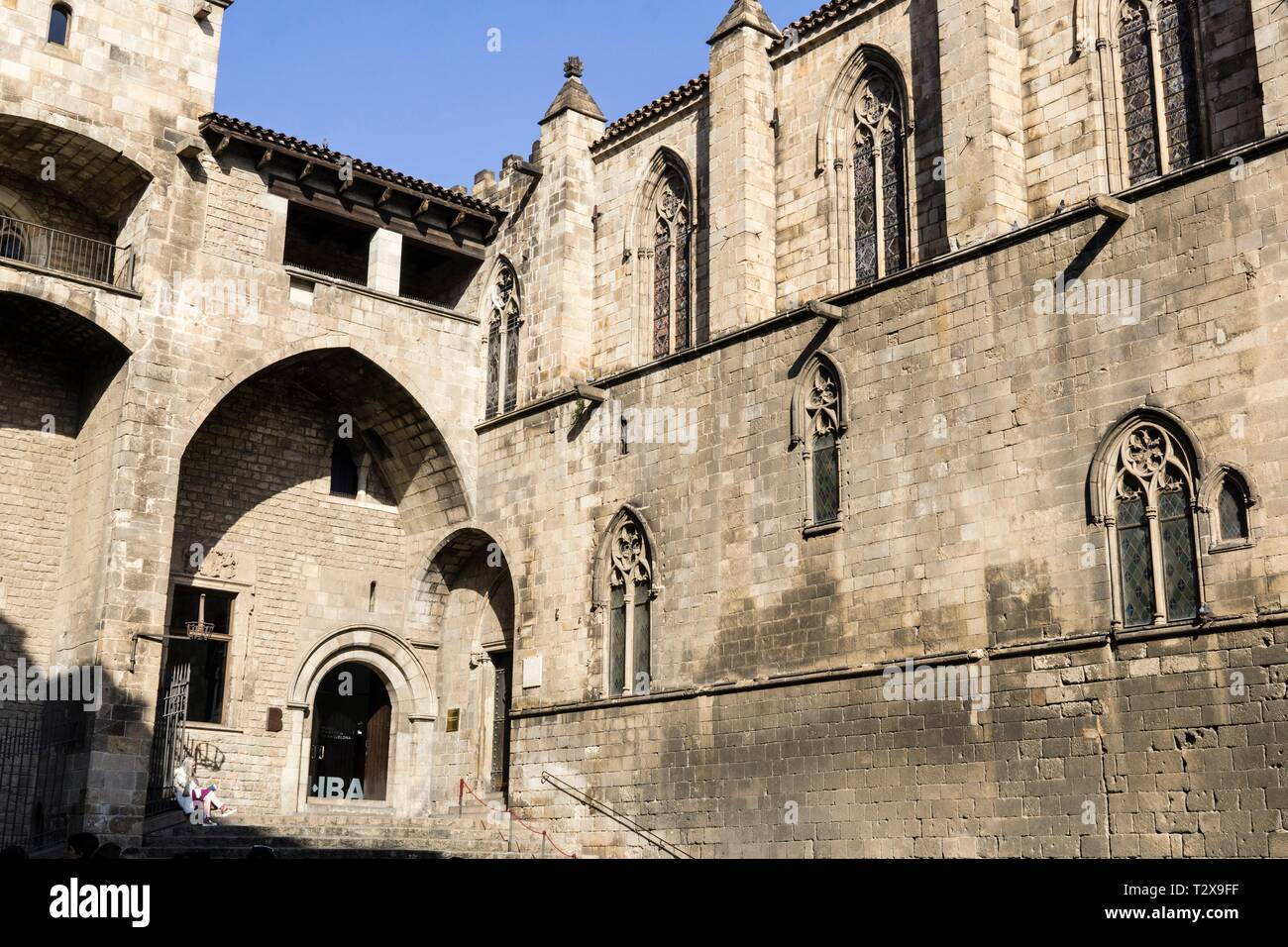 Plaza del Rey (King's Square) in Barri Gòtic of Barcelona, Catalonia ...