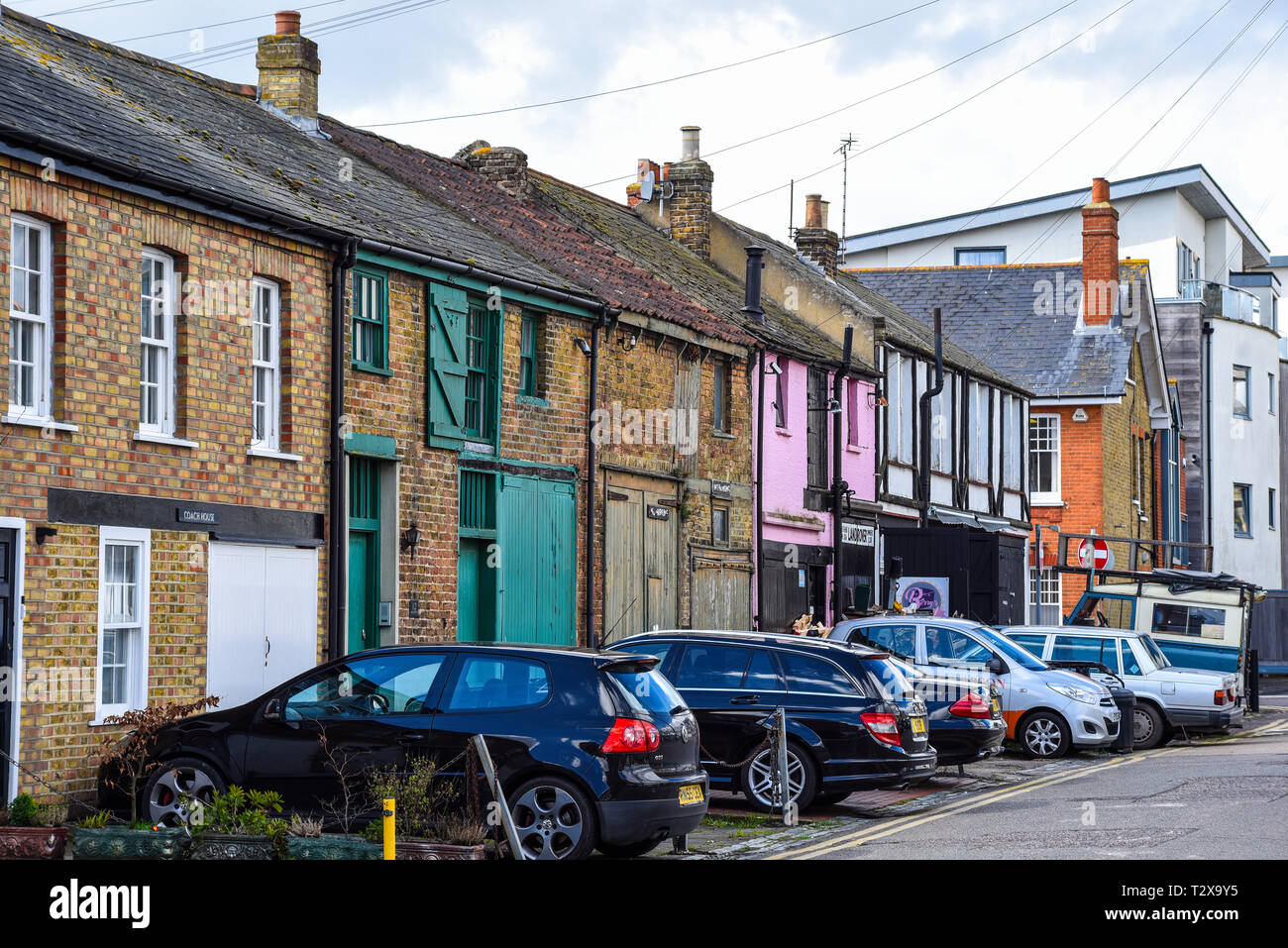 Coach houses hires stock photography and images Alamy