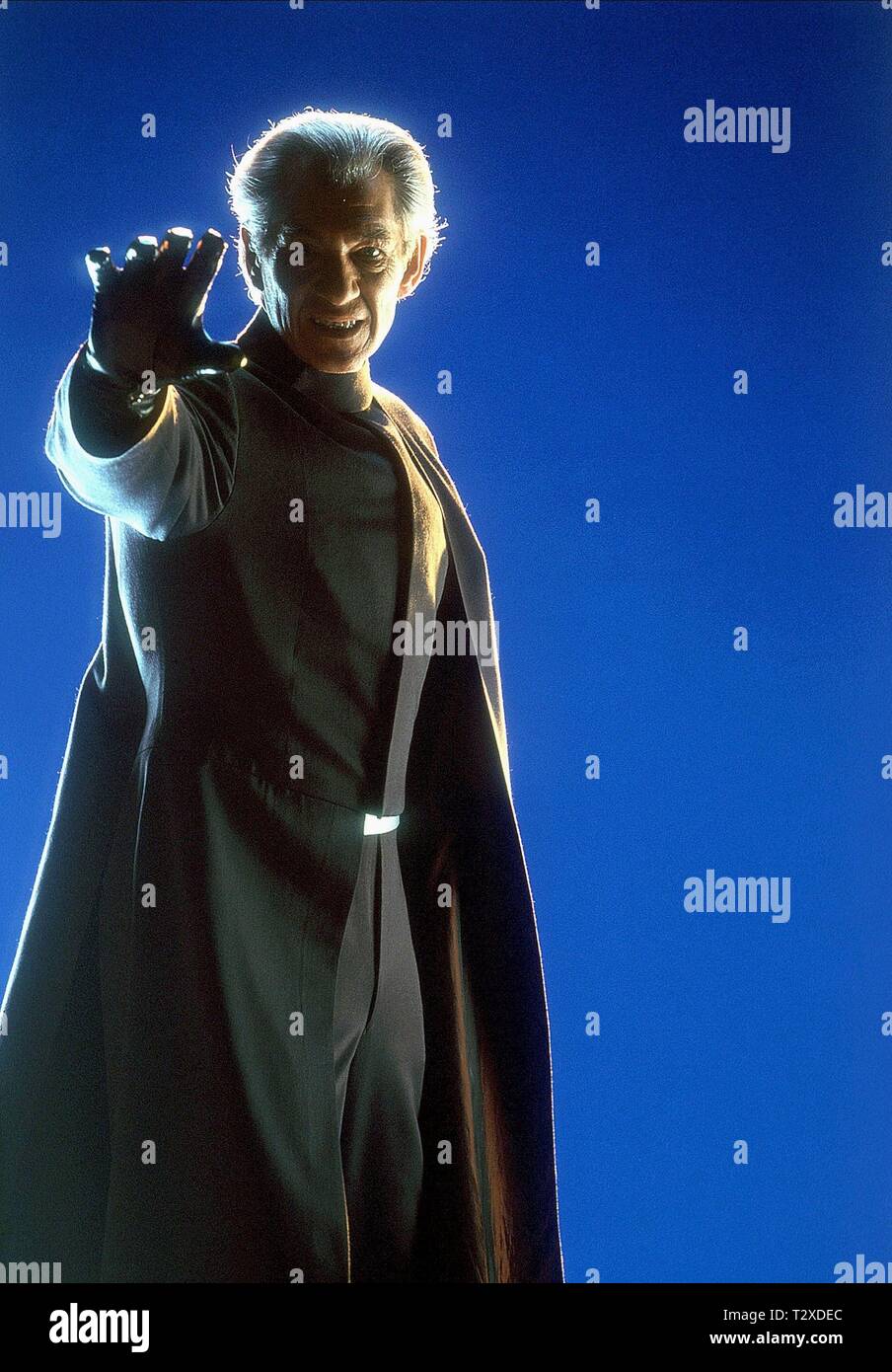 X Men 2000 Ian Mckellen High Resolution Stock Photography And Images Alamy