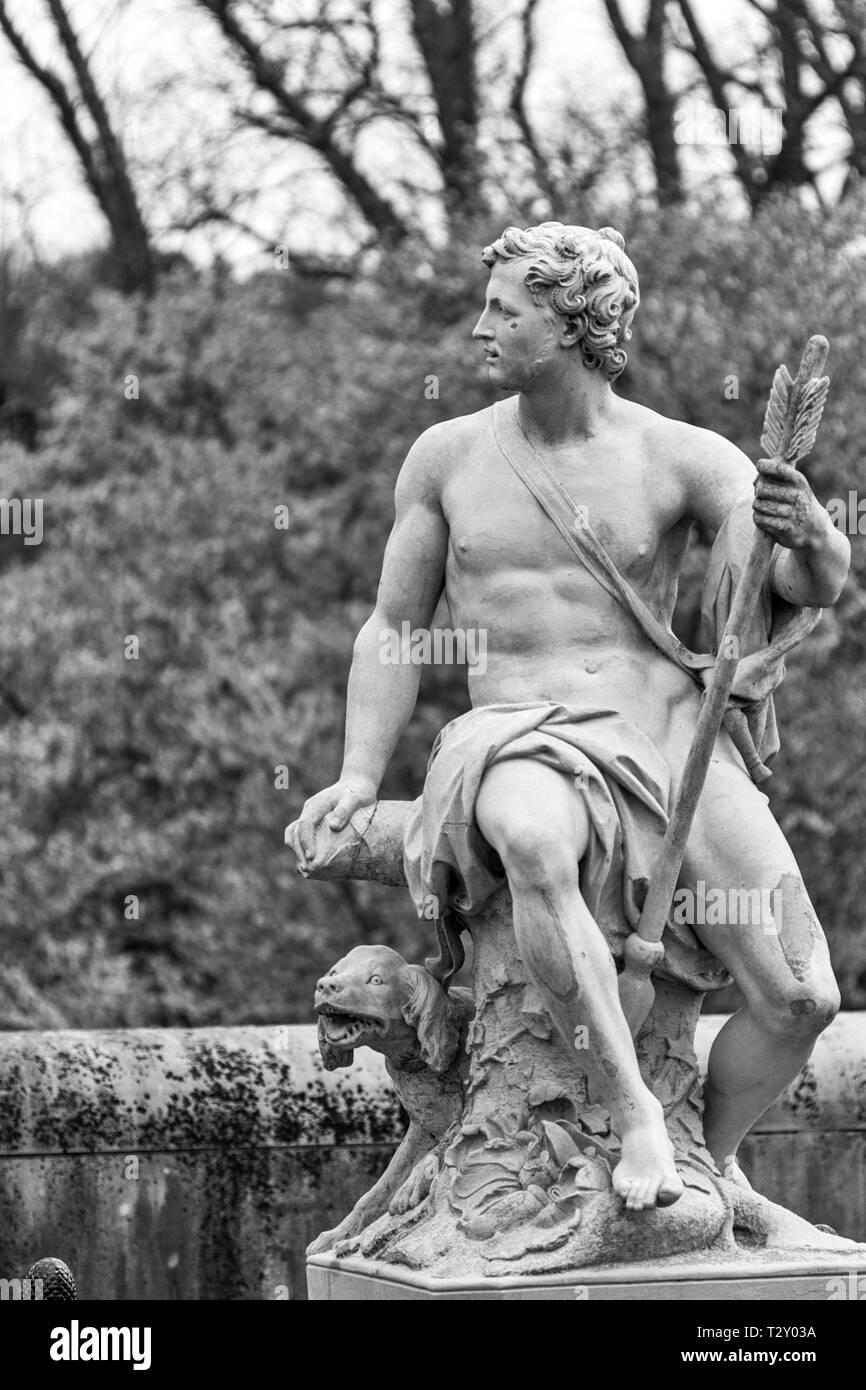 Statue at the biltmore house Black and White Stock Photos & Images Alamy