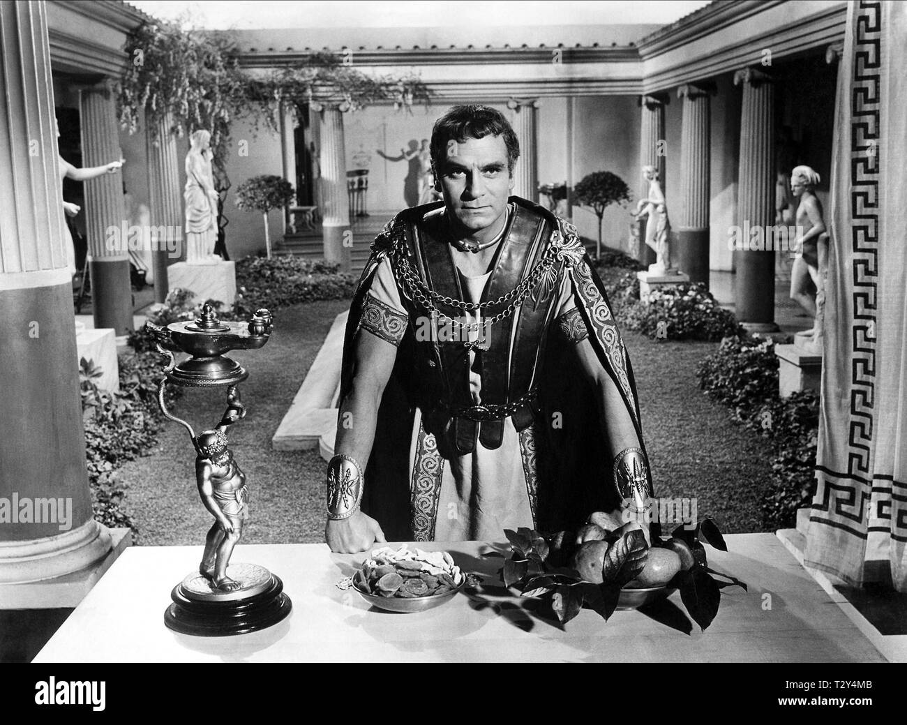 LAURENCE OLIVIER, SPARTACUS, 1960 Stock Photo