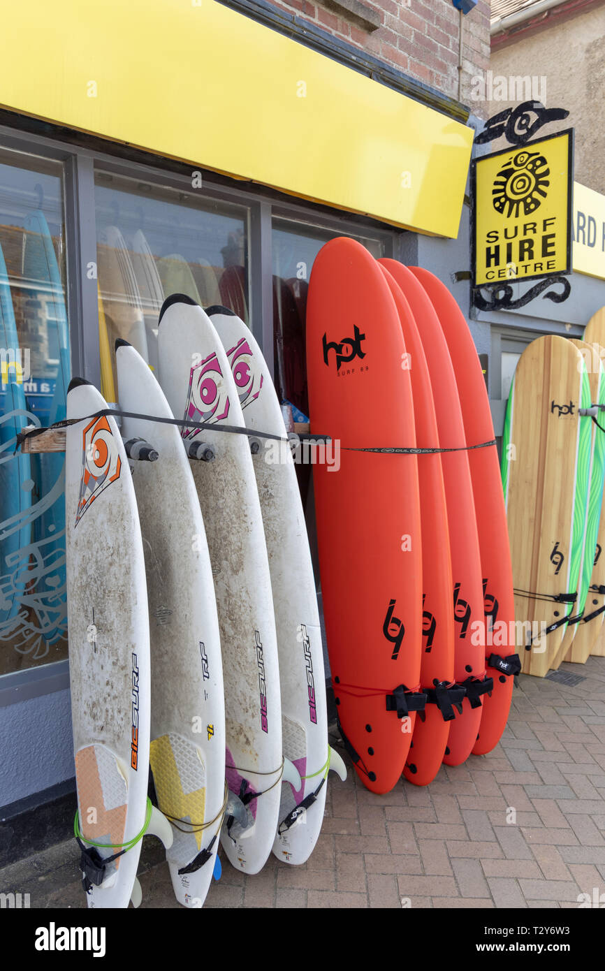 Surf hire centre hires stock photography and images Alamy