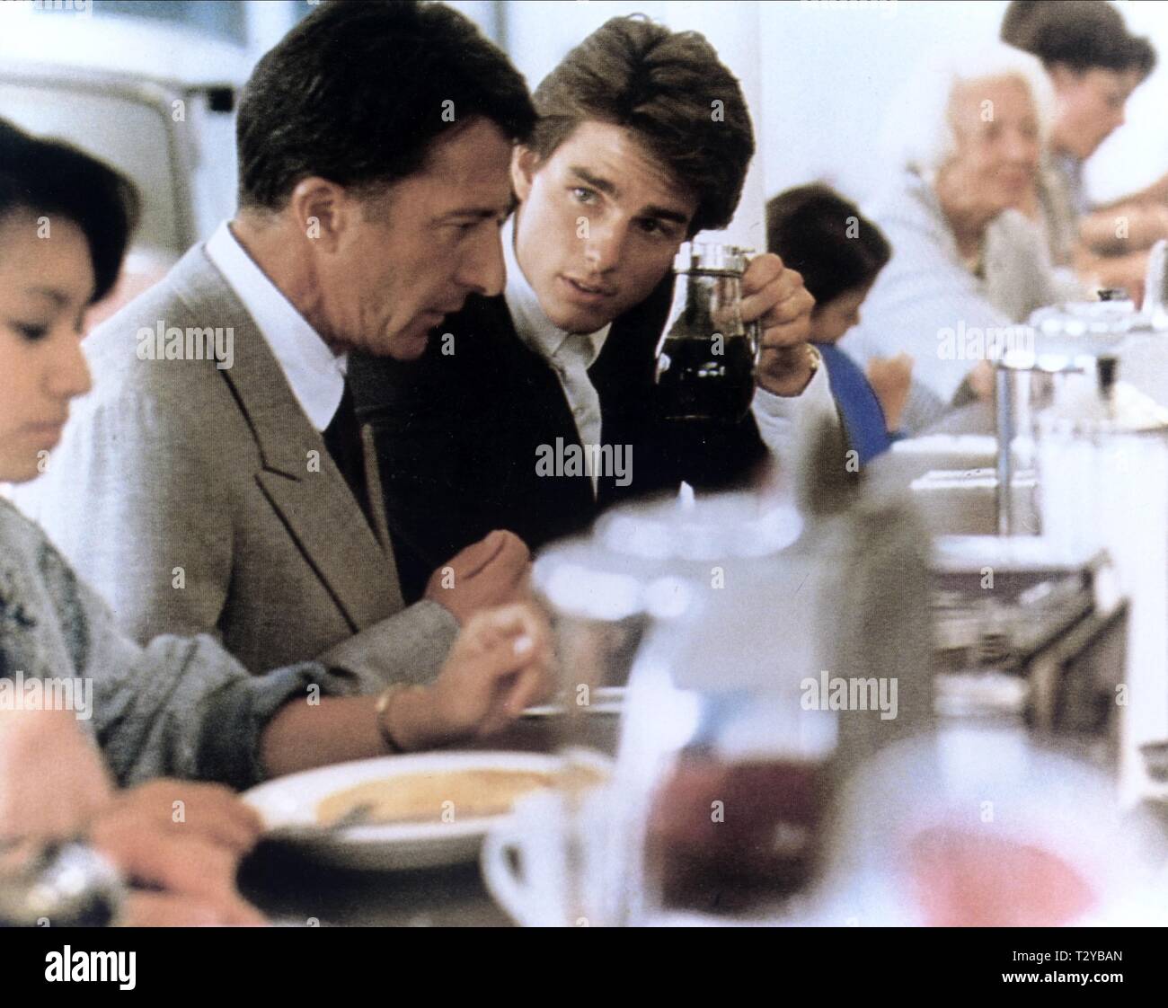 DUSTIN HOFFMAN, TOM CRUISE, RAIN MAN, 1988 Stock Photo Alamy