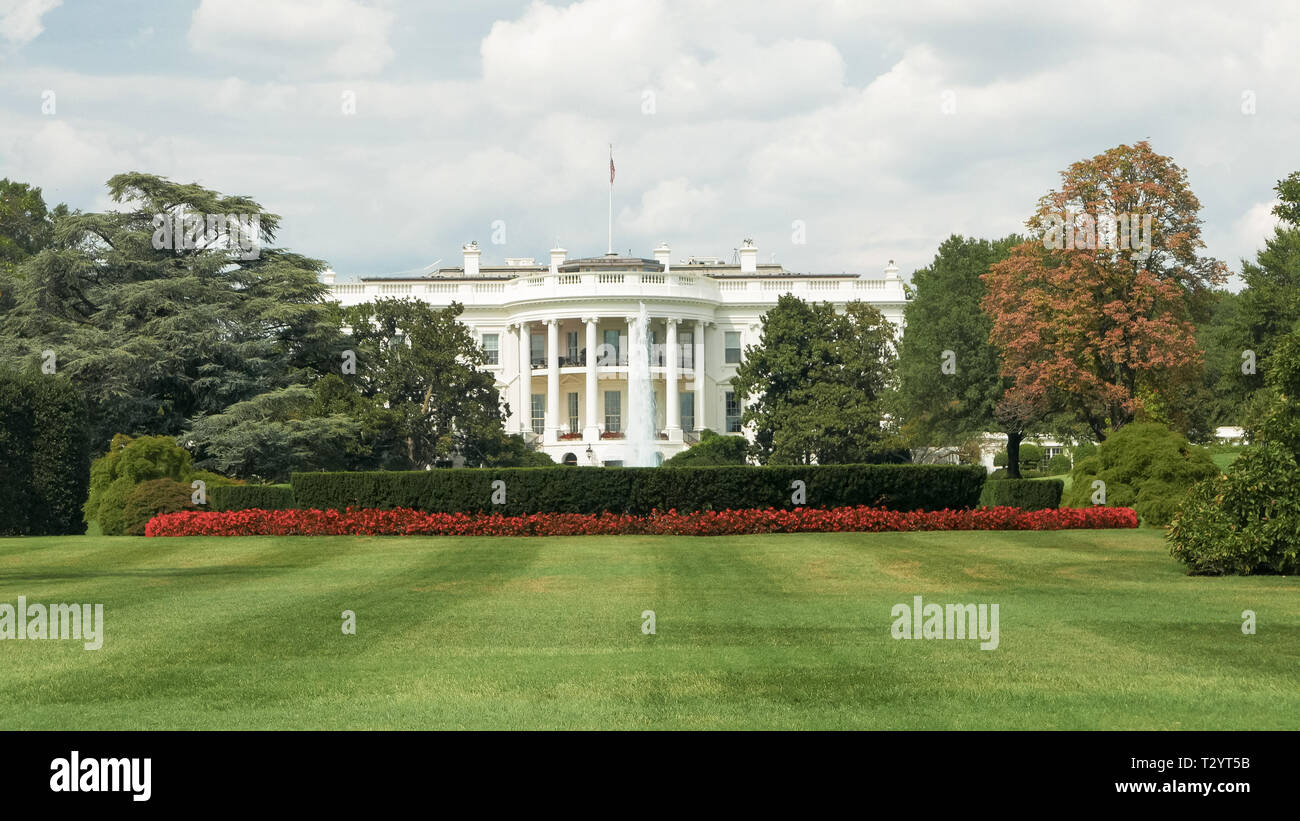 Washington dc skyline white house hi-res stock photography and images ...