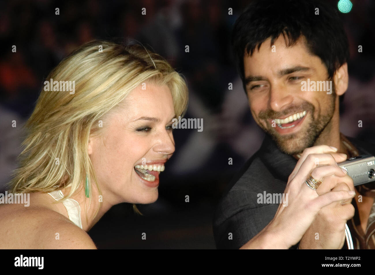 Rebecca romijn john x2 x men hi-res stock photography and images Rebecca romijn john x2 x men hi-res stock photography and images