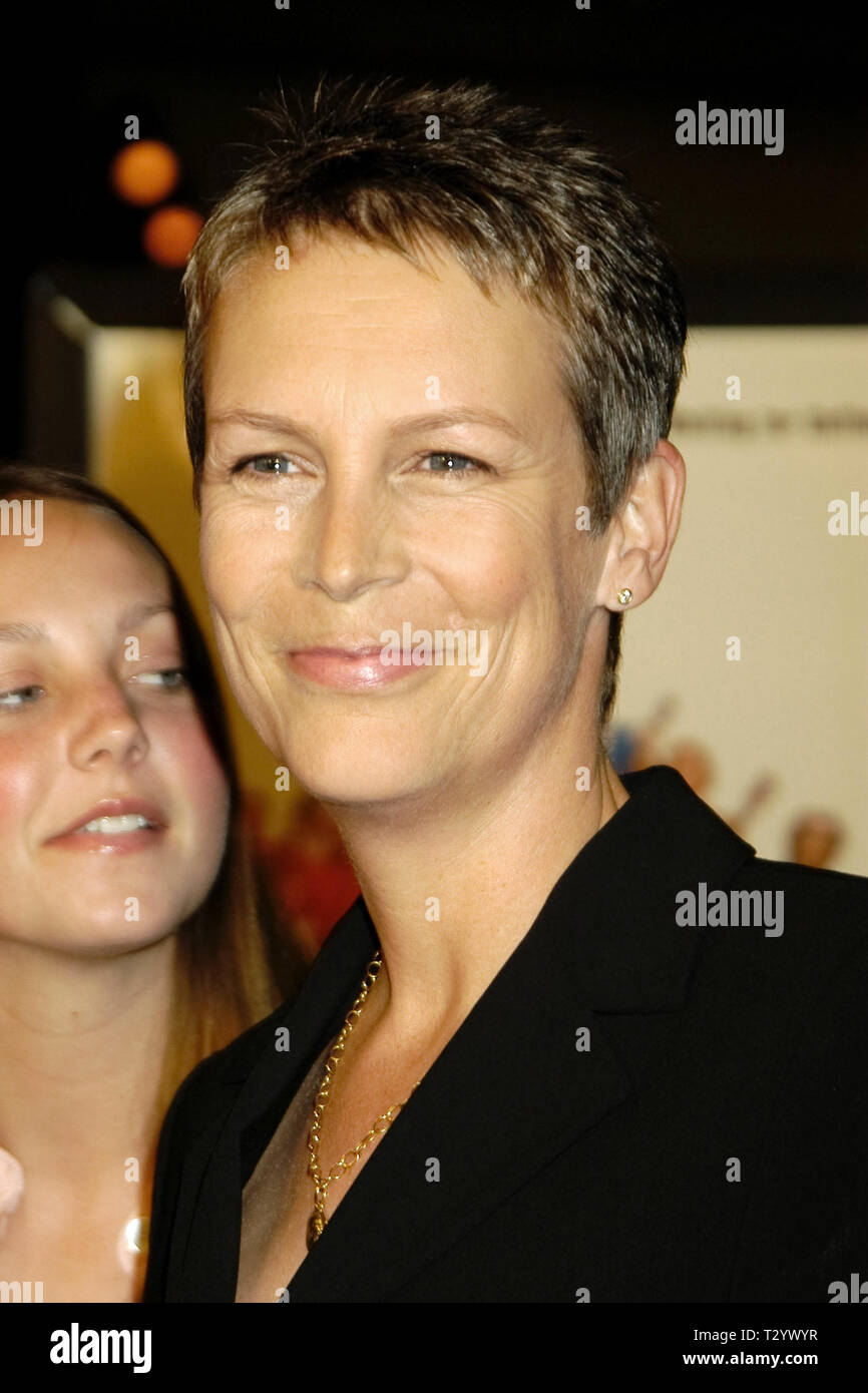 Jamie Lee Curtis at the Premiere of Warner Bros. "A Mighty Wind," held at the DGA Theatere in