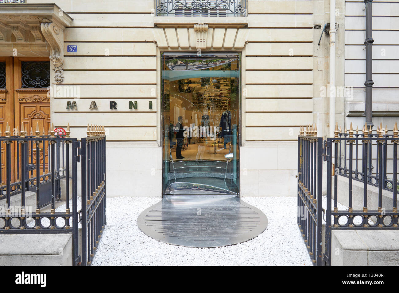 Balenciaga's New Avenue Montaigne Store Photographed by François
