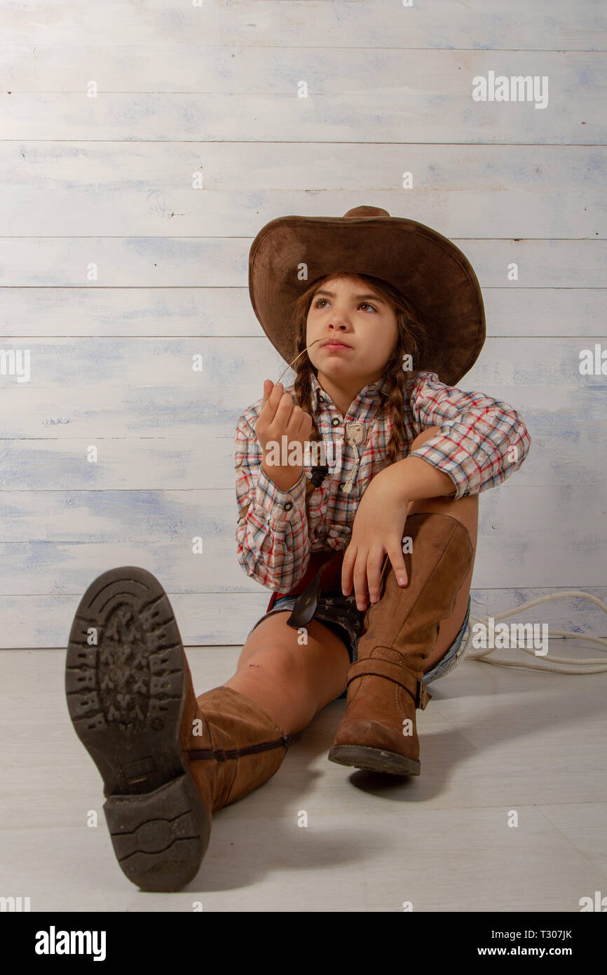 broad brimmed cowboy hat