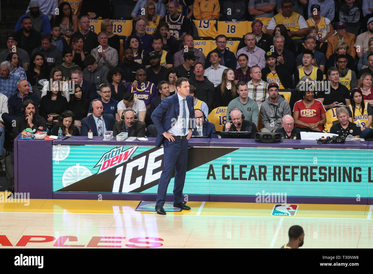 Los Angeles, California, USA. 04th Apr, 2019. Los Angeles Lakers head coach Luke Walton during the Golden State Warriors vs Los Angeles Lakers game at Staples Center in Los Angeles, CA. on April 4, 2019. (Photo by Jevone Moore) Credit: Cal Sport Media/Alamy Live News Stock Photo