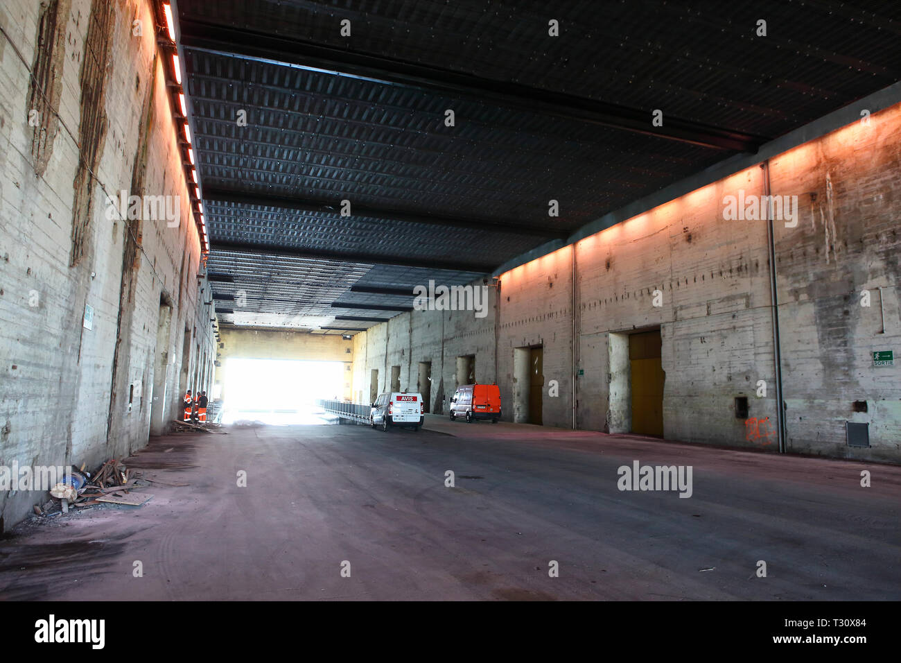 St. Nazaire, Frankreich. 31st July, 2018. View into the German submarine bunker in St. Nazaire. | usage worldwide Credit: dpa/Alamy Live News Stock Photo