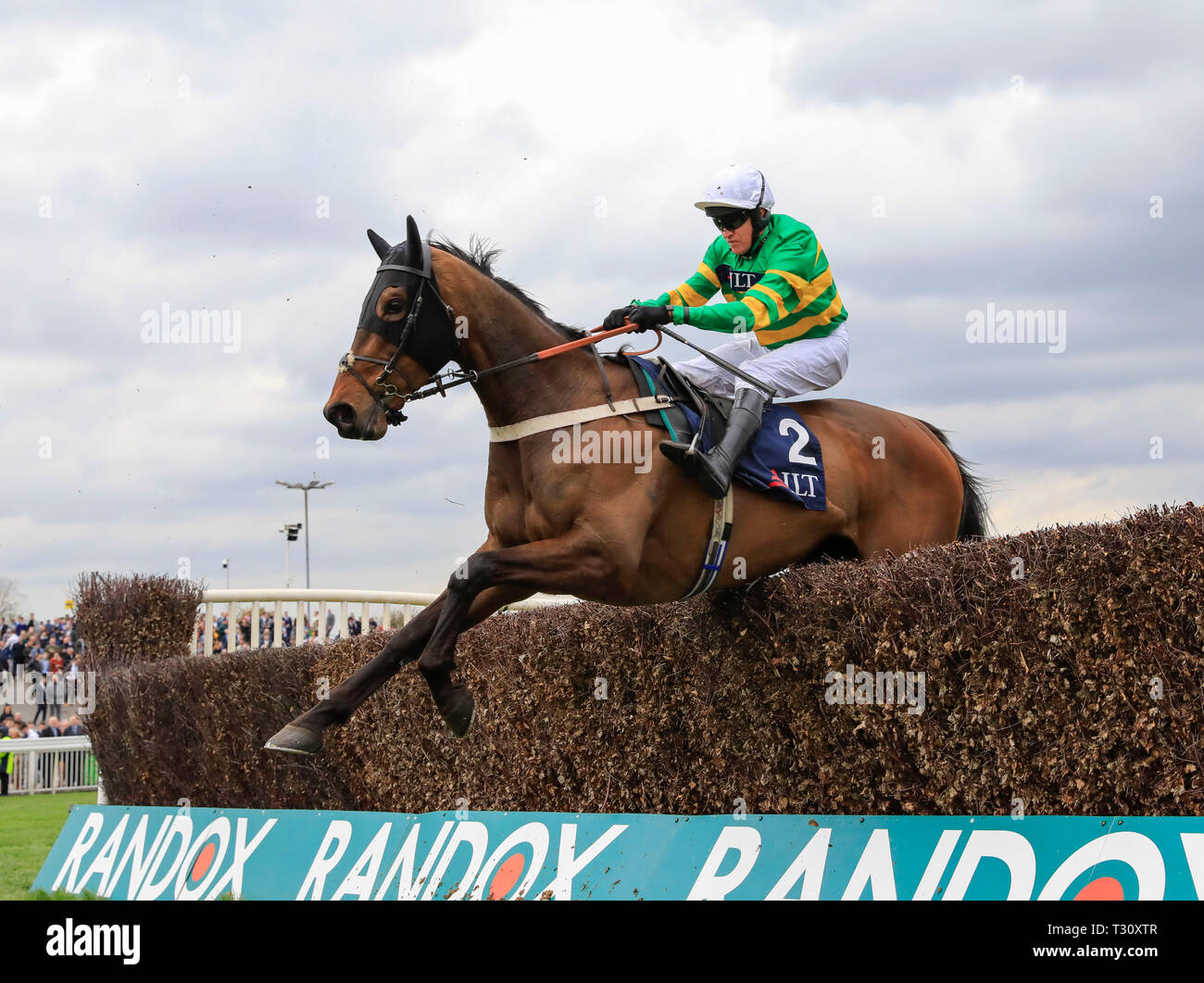 Aintree Racecourse, Aintree, UK. 5th Apr, 2019. The 2019 Grand National horse racing festival, day 2; Hell's Kitchen ridden by Barry Geraghty jumps the final fence in The JLT Steeple Chase Credit: Action Plus Sports/Alamy Live News Stock Photo