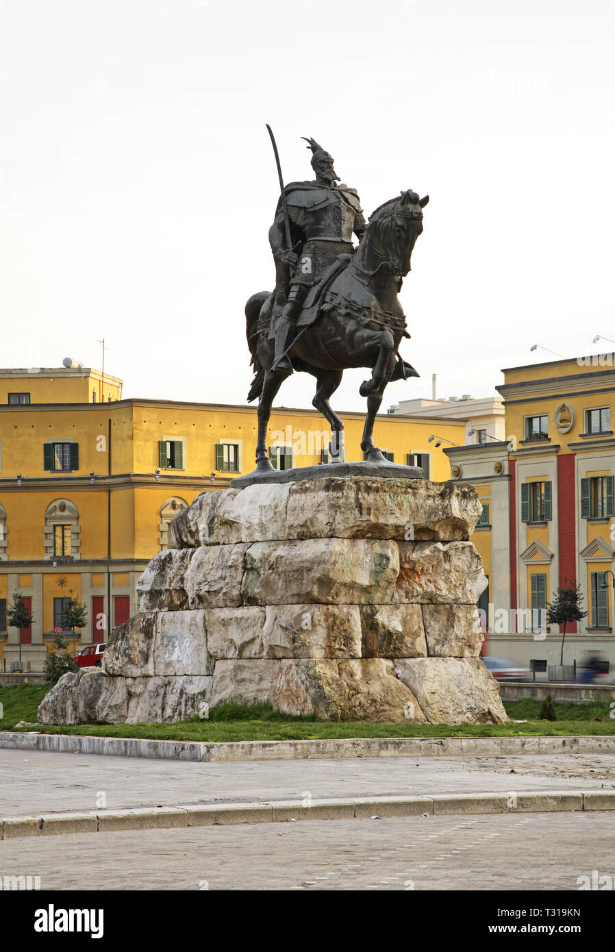 Skanderbeg Monument
