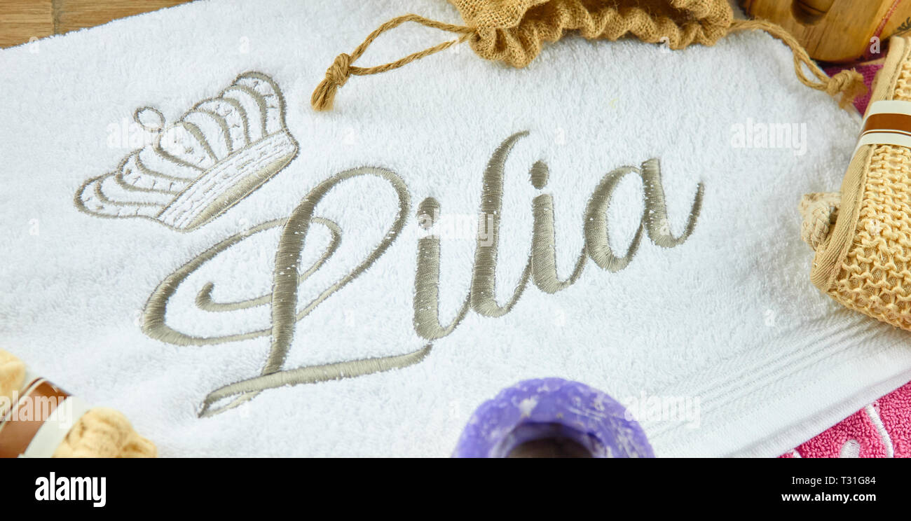monogramming towels with machine embroidery
