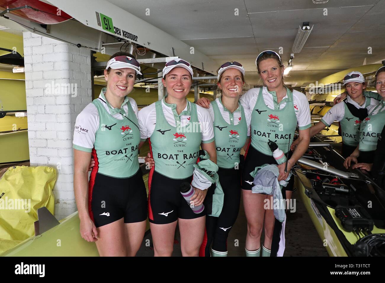 Oxford beat cambridge in university boat race hi-res stock photography ...