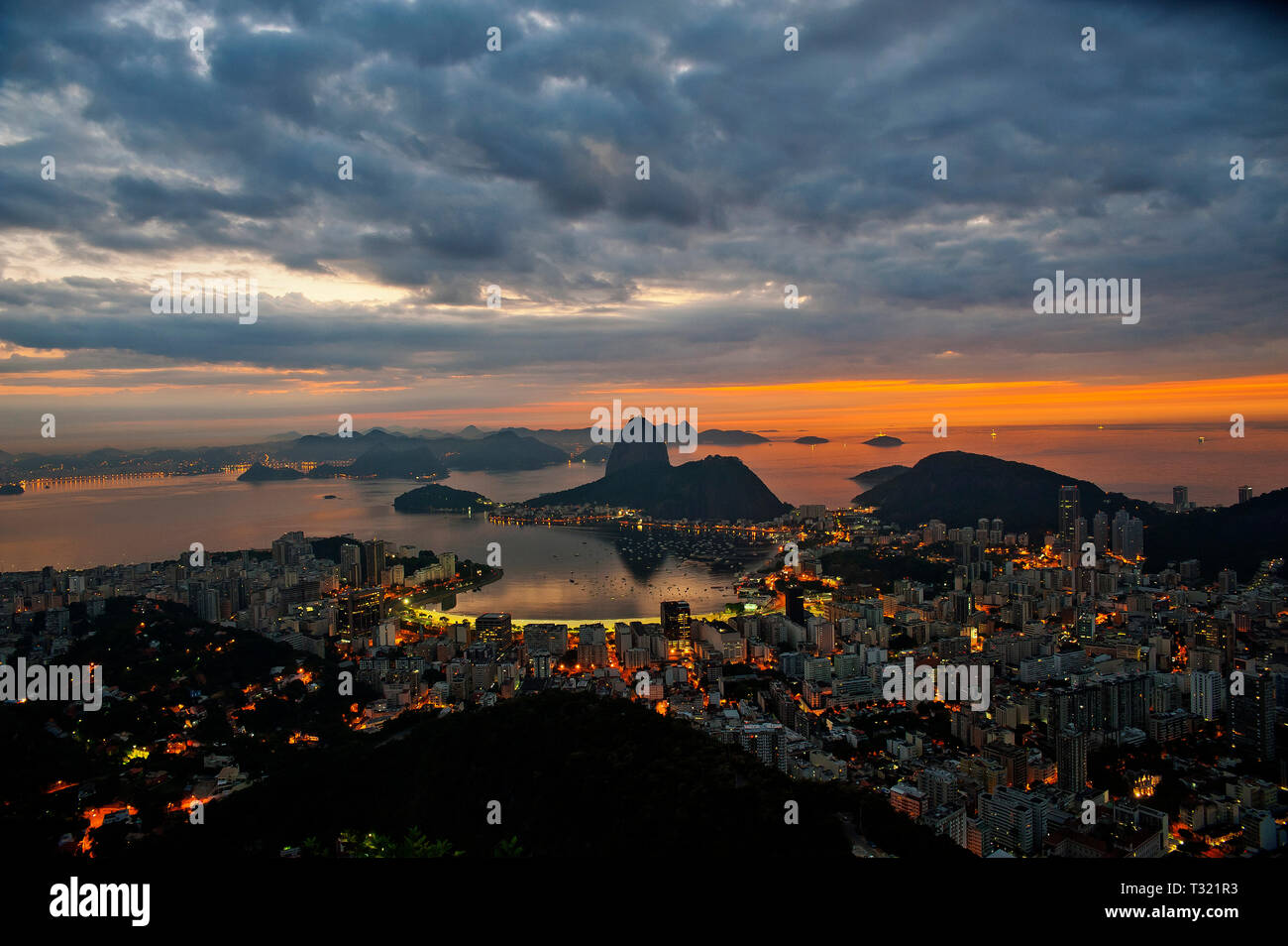 Dawn at Rio de Janeiro with Sugarloaf in the background, Brazil Stock Photo