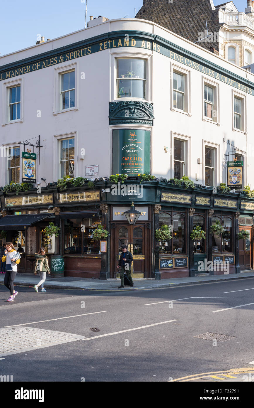 Zetland Arms public house and restaurant in Bute Street, Kensington and Chelsea, London, England, UK Stock Photo