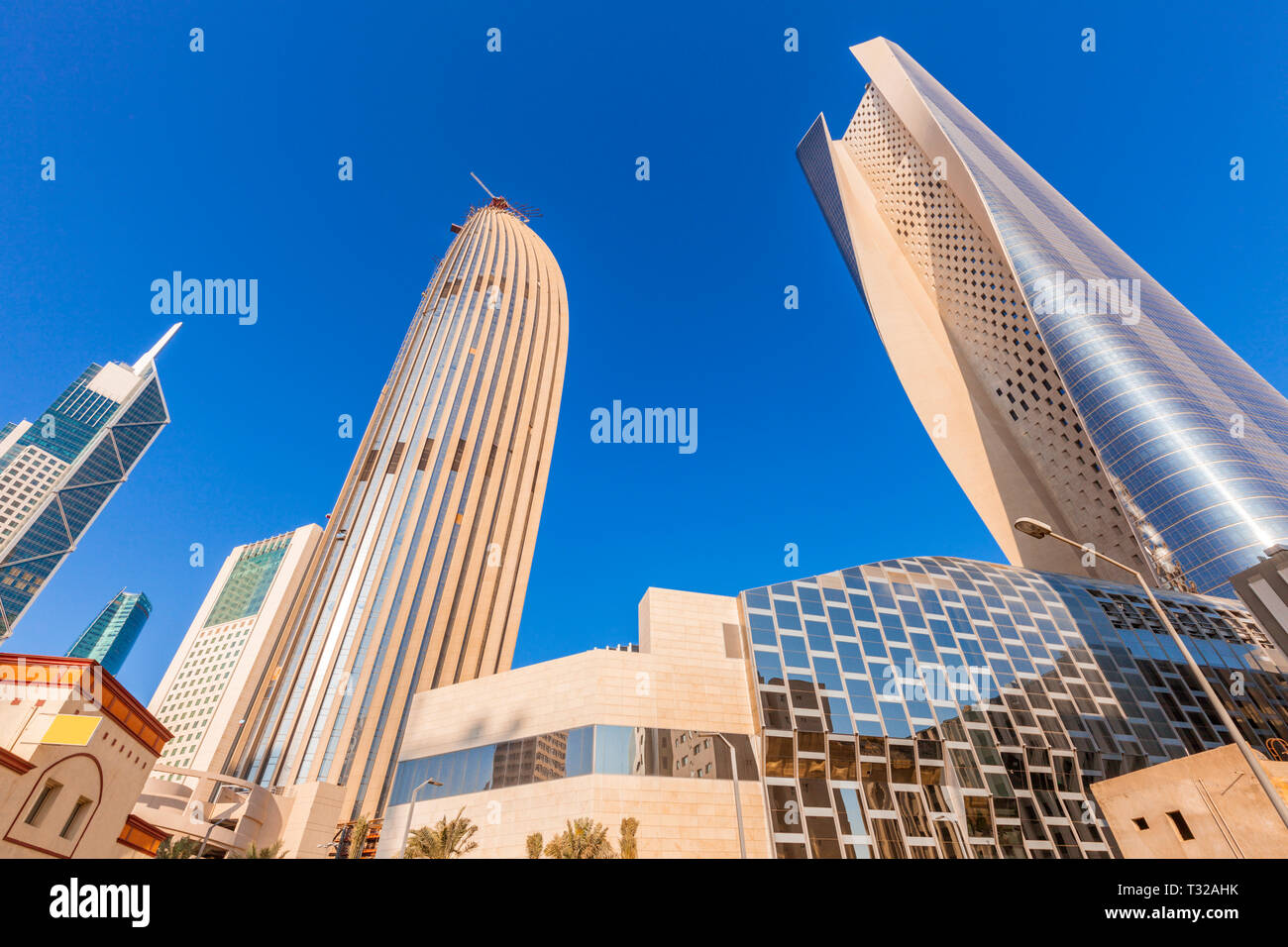 Modern architecture of Kuwait City. Kuwait City, Kuwait Stock Photo - Alamy