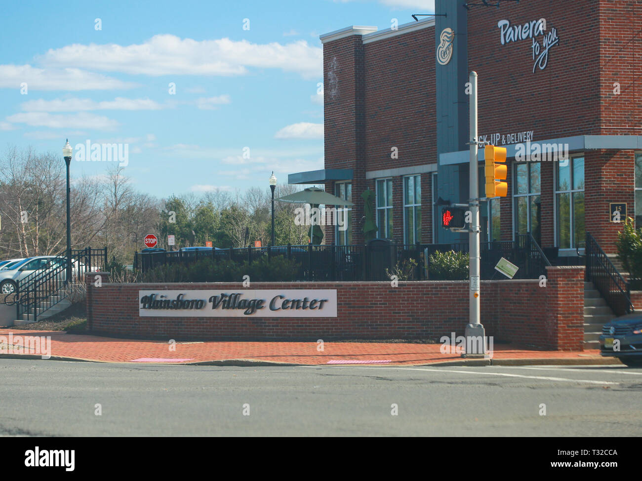 Princeton New Jersey - March 27, 2019: Cap of Canon Ultrasonic lens. Canon is a Japanese company that makes imaging and optical products. - Image Stock Photo