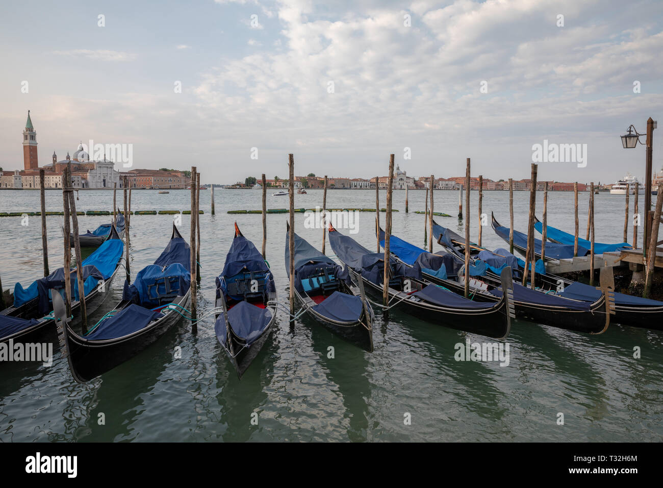 Panoramic view of Laguna Veneta of Venice city with gondolas and away ...