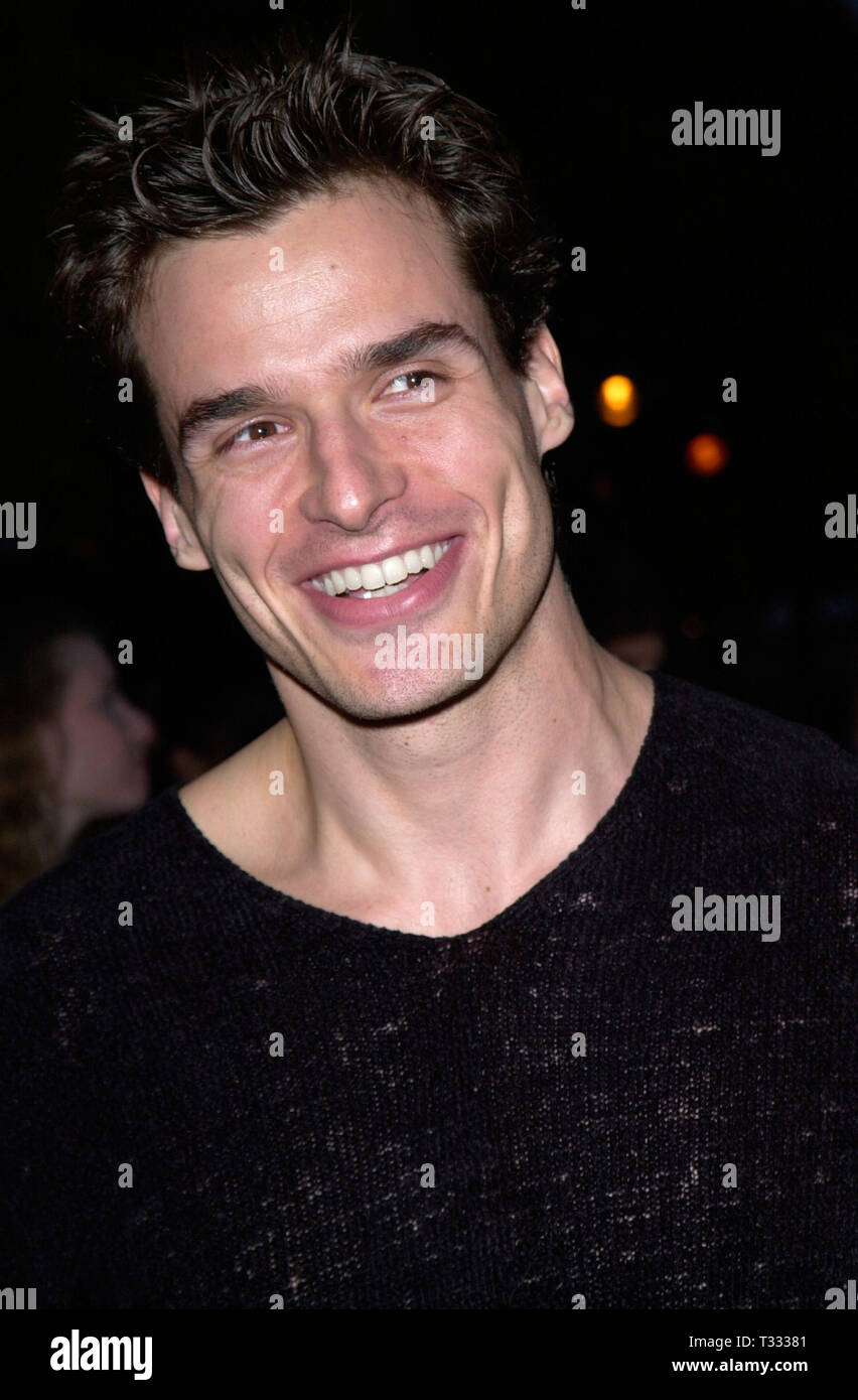 LOS ANGELES, CA. April 02, 2001: Actor ANTONIO SABATO Jr. at Hollywood premiere of Along Came A Spider. © Paul Smith/Featureflash Stock Photo