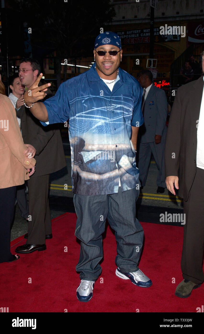 LOS ANGELES, CA. April 16, 2001: Singer LL COOL J at the premiere of