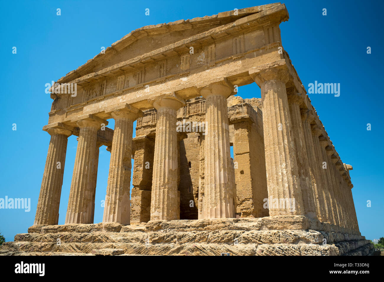 Temple of Concord ( Concordia) low angle view of the columns, in the Valley of the Temples, Agrigento, Sicily, Italy Stock Photo