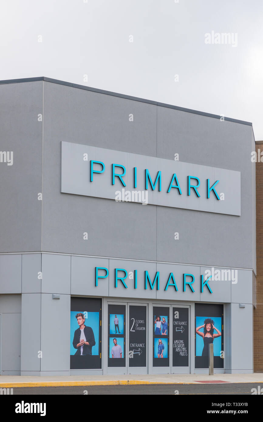 Primark Symbol High Resolution Stock Photography and Images - Alamy