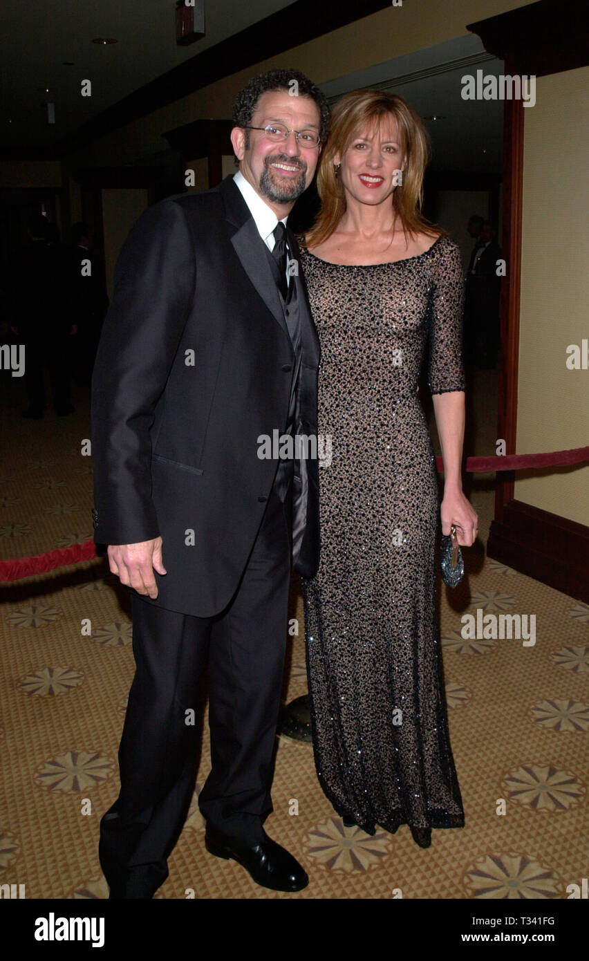LOS ANGELES, CA. March 10, 2001: Actress CHRISTINE LAHTI & director husband THOMAS SCHLAMME, winner of the Best Dramatic TV Series Director awards for The West Wing, at the 53rd Annual Directors Guild of America Awards in Los Angeles. © Paul Smith/Featureflash Stock Photo