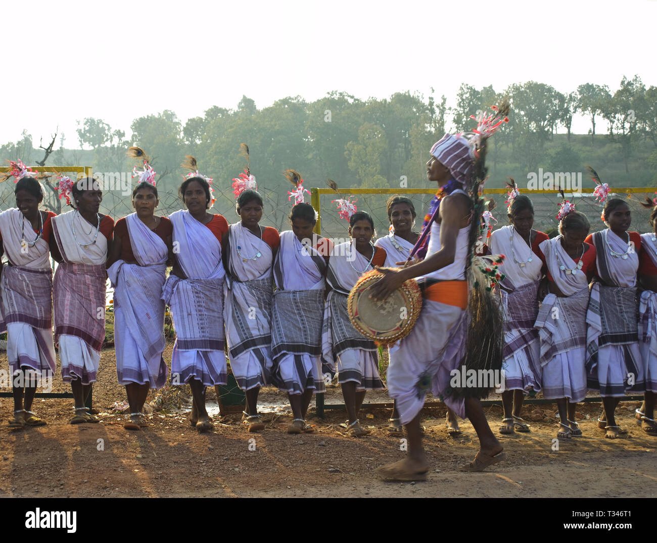 Tribal dancers and musician partiipating at a local fair ( India) Stock Photo