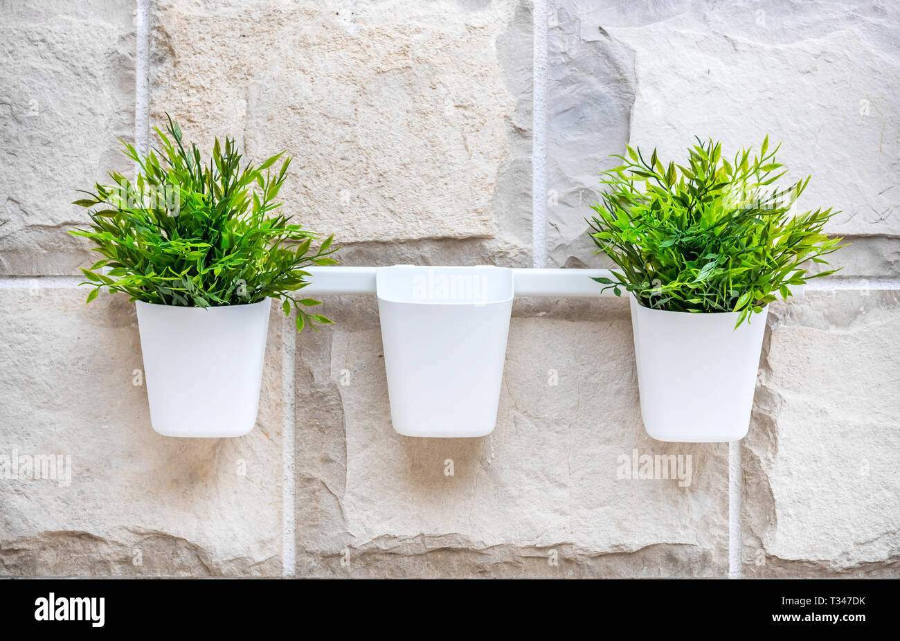Pots on the wall hires stock photography and images Alamy