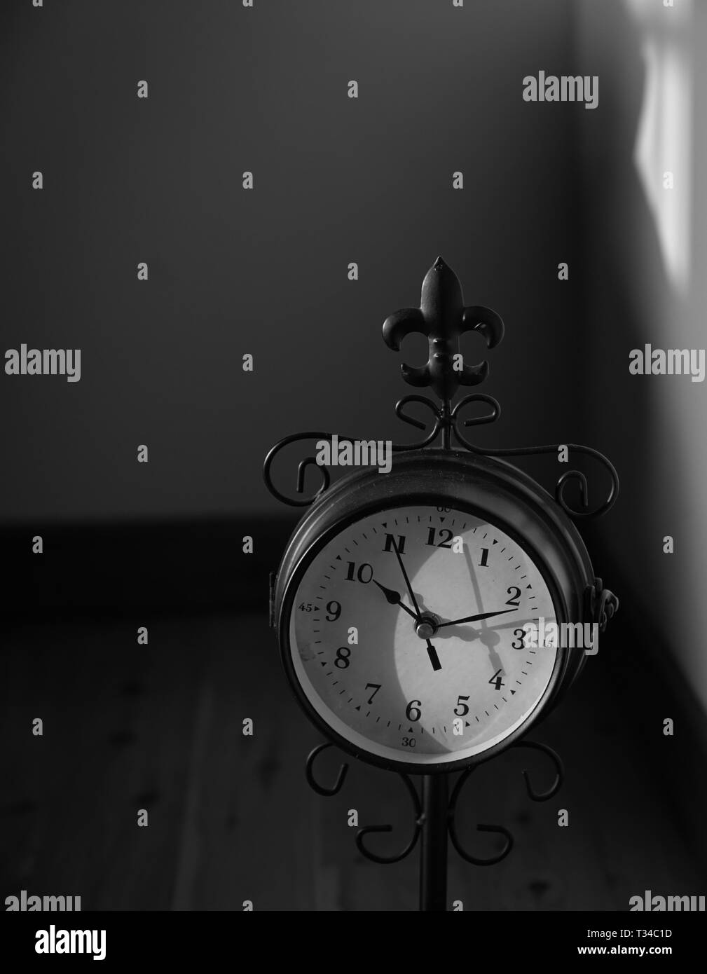 Classic retro vintage clock a time concept Stock Photo Alamy