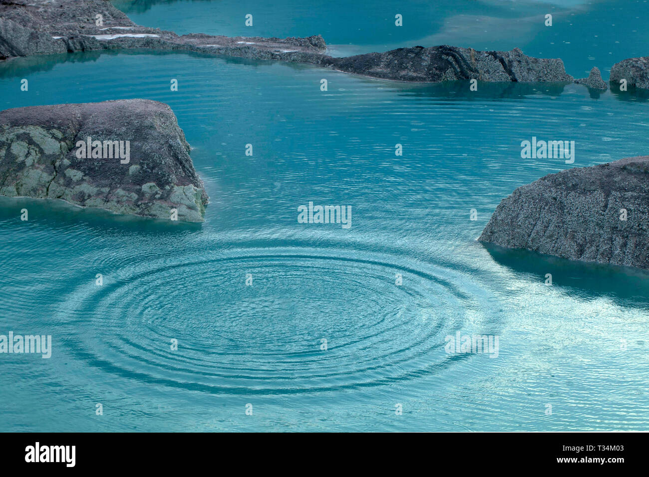 Concentric ripples in a lake, India Stock Photo