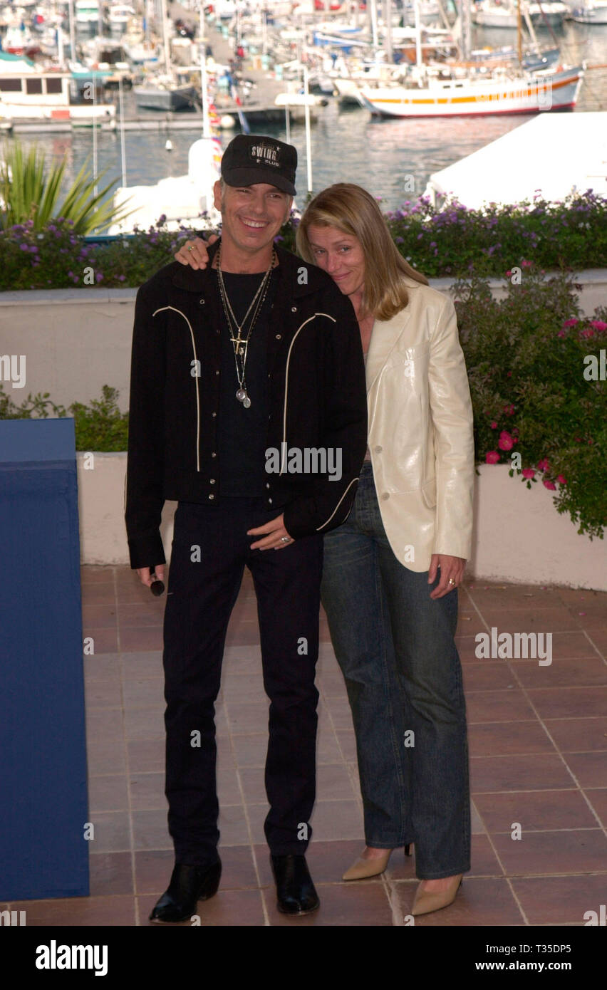 CANNES, FRANCE. May 13, 2001: Actor BILLY BOB THORNTON & actress FRANCES  McDORMAND at the Cannes
