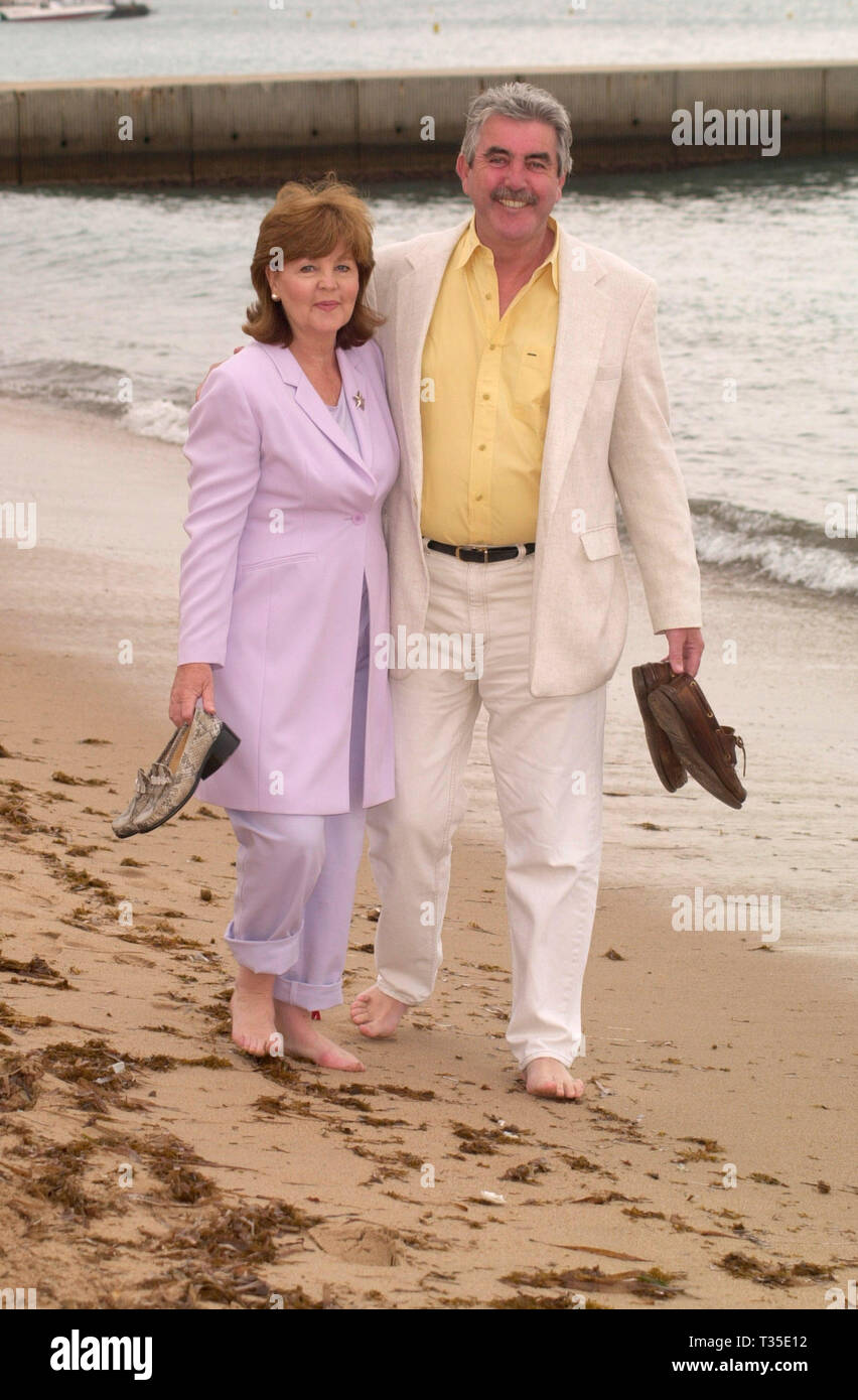 CANNES, FRANCE. May 16, 2001: Actor JOHN ALDERTON & actress wife PAULINE COLLINS at the Cannes Film Festival to promote their new movie Mrs Caldicot's Cabbage War. © Paul Smith/Featureflash Stock Photo