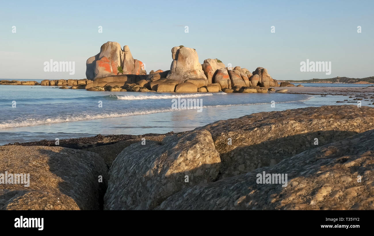 Bay Fires Tasmania Australia Hi res Stock Photography And Images Alamy bay-fires-tasmania-australia-hi-res-stock-photography-and-images-alamy