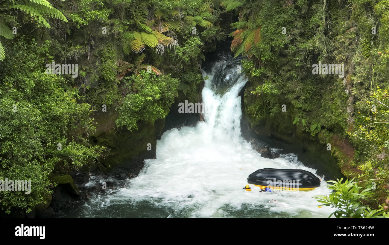 Capsizing raft hi-res stock photography and images - Alamy