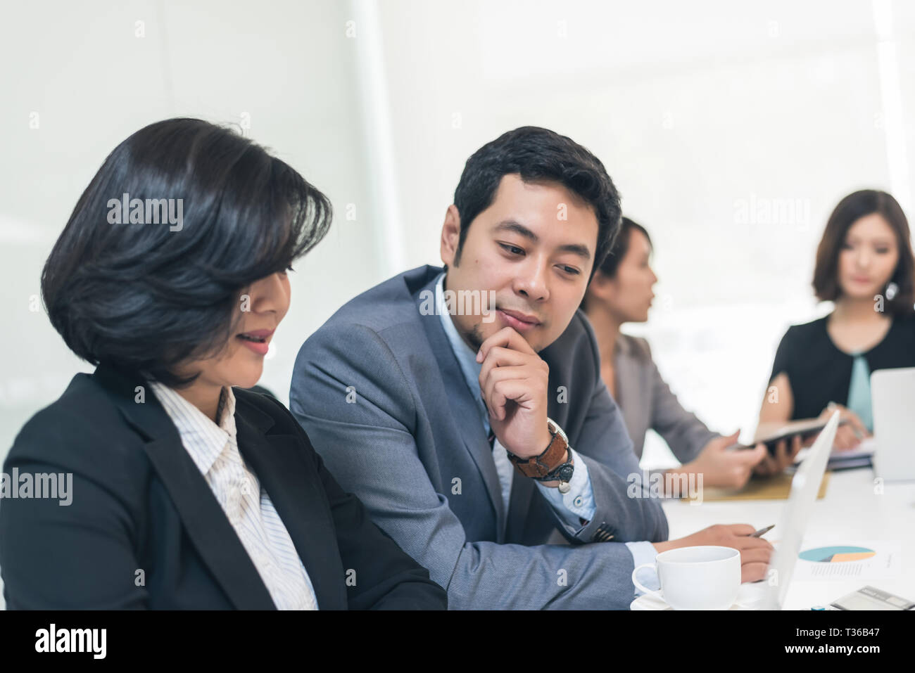 asian business people meeting in the office Stock Photo - Alamy