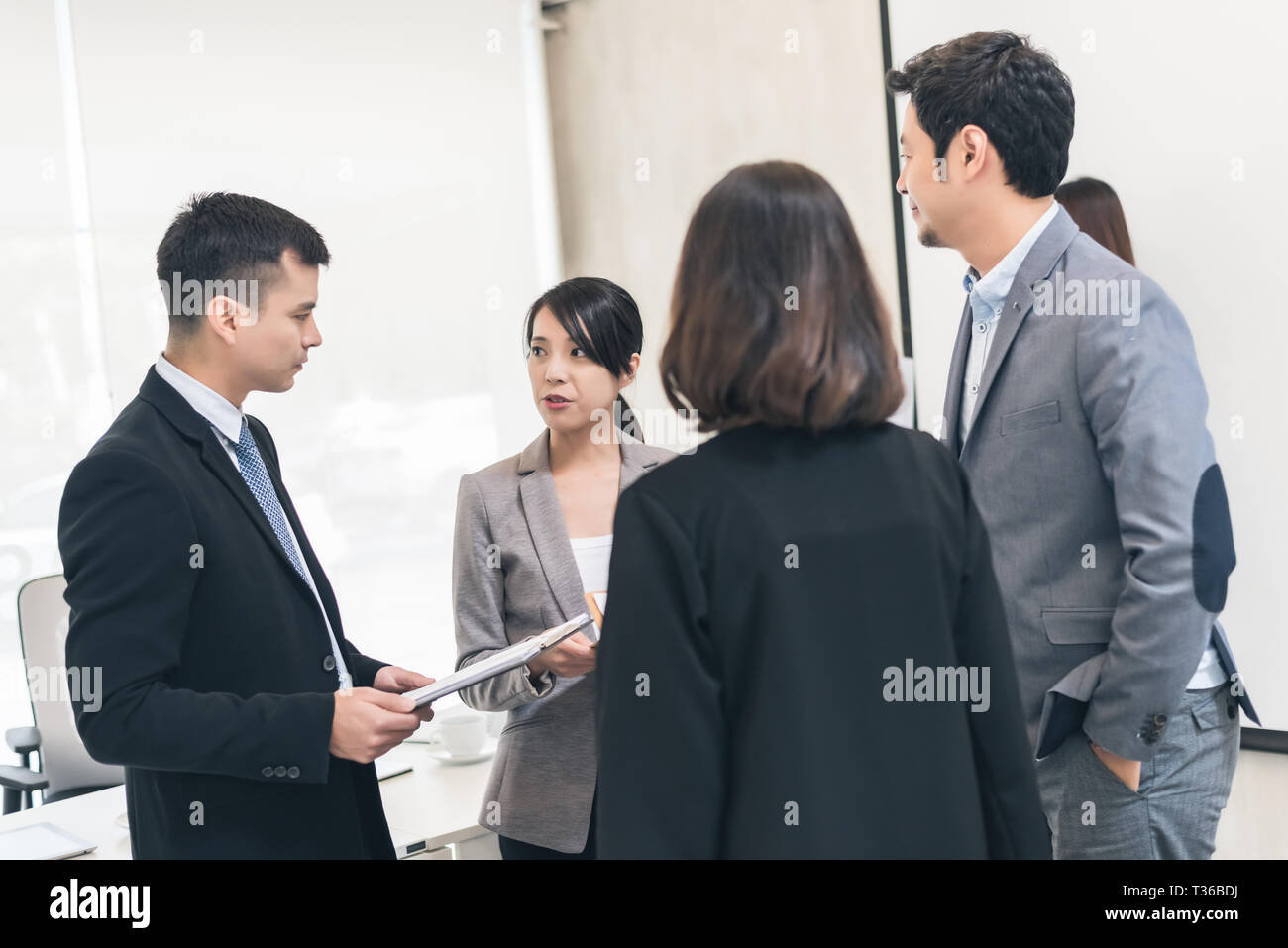 asian business people meeting in the office Stock Photo - Alamy