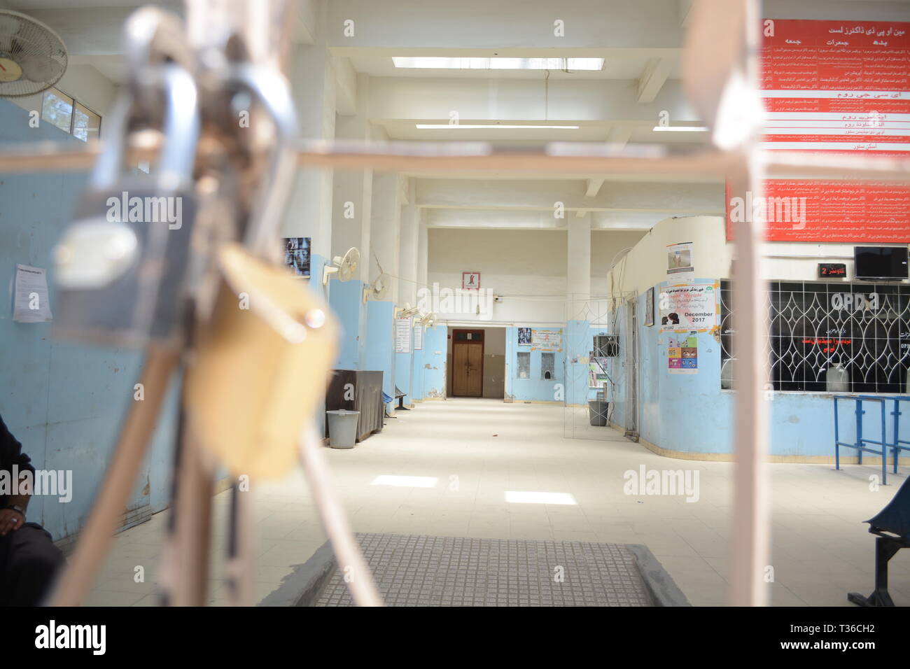 Quetta, Pakistan. 06th Apr, 2019. The out Patient Department (OPD) of Sandeman Provincial hospital due to strike of Doctors Action Committee. Credit: Din Muhammad Watanpaal/Pacific Press/Alamy Live News Stock Photo