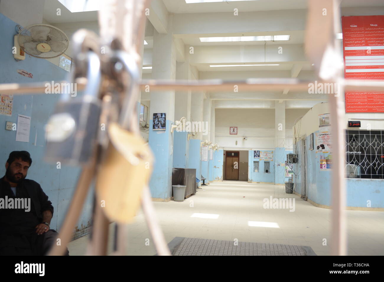 Quetta, Pakistan. 06th Apr, 2019. The out Patient Department (OPD) of Sandeman Provincial hospital due to strike of Doctors Action Committee. Credit: Din Muhammad Watanpaal/Pacific Press/Alamy Live News Stock Photo