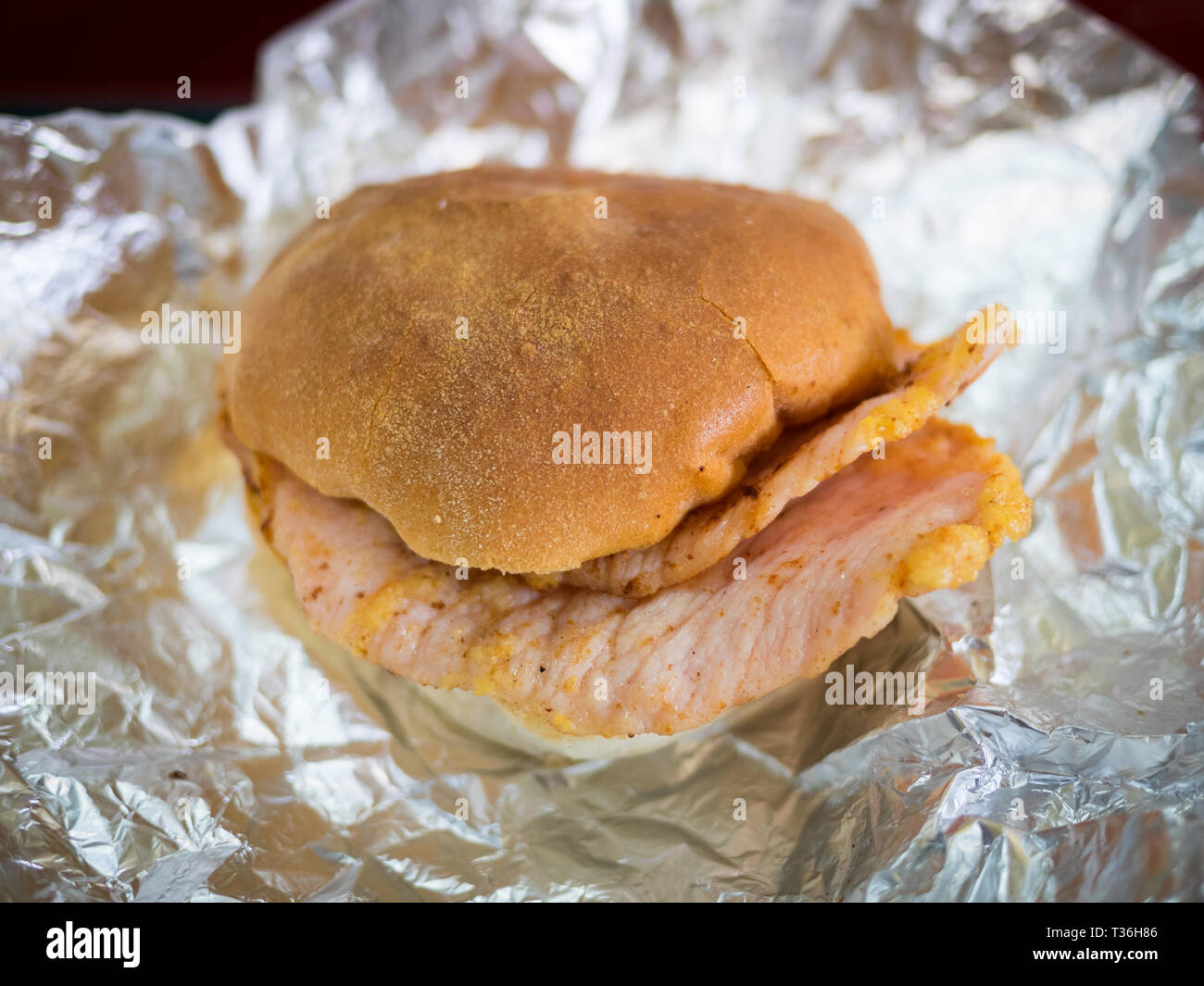 Peameal bacon on bun hires stock photography and images Alamy