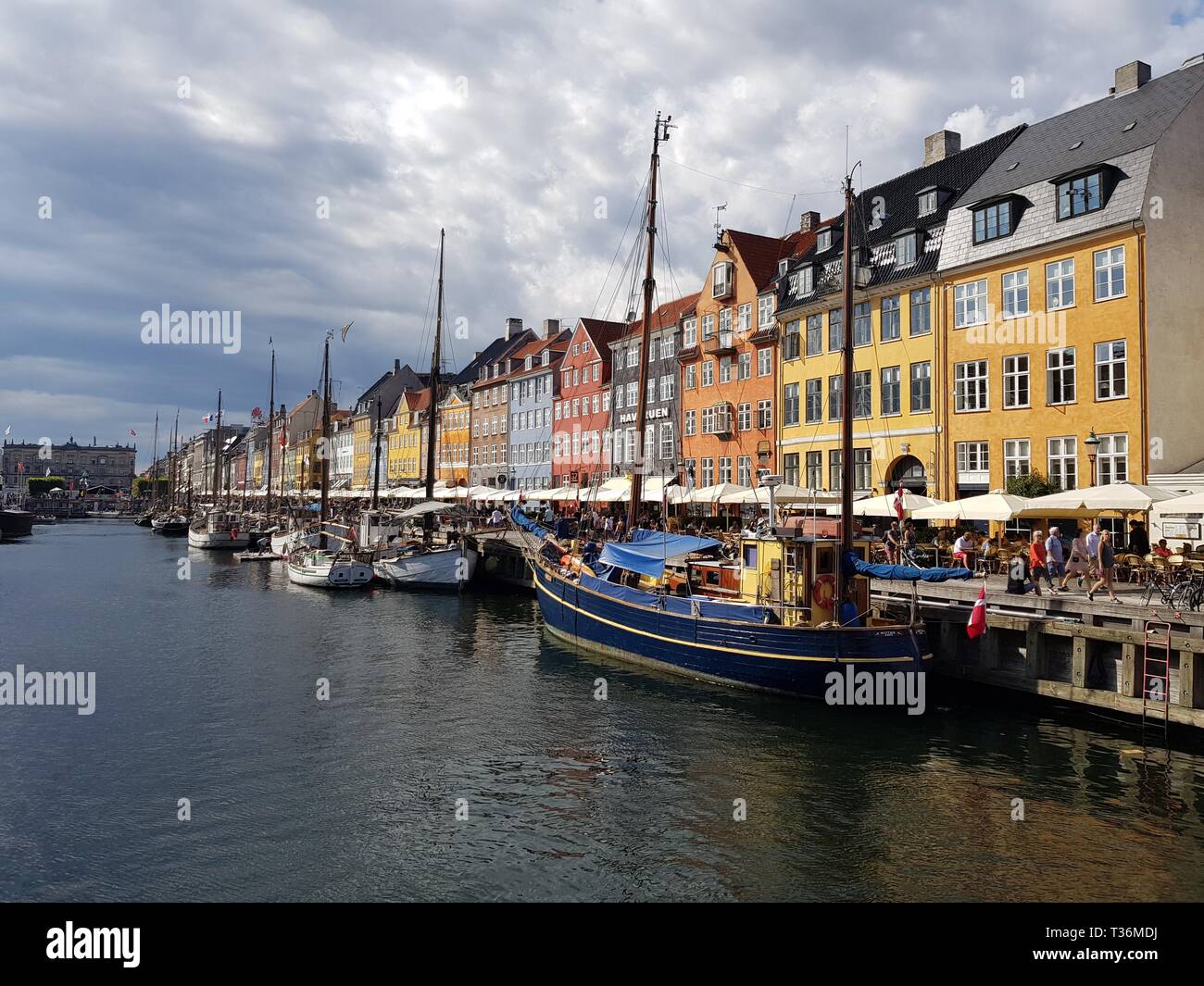 Picture of copenhagen harbour nyhavn Stock Photo - Alamy