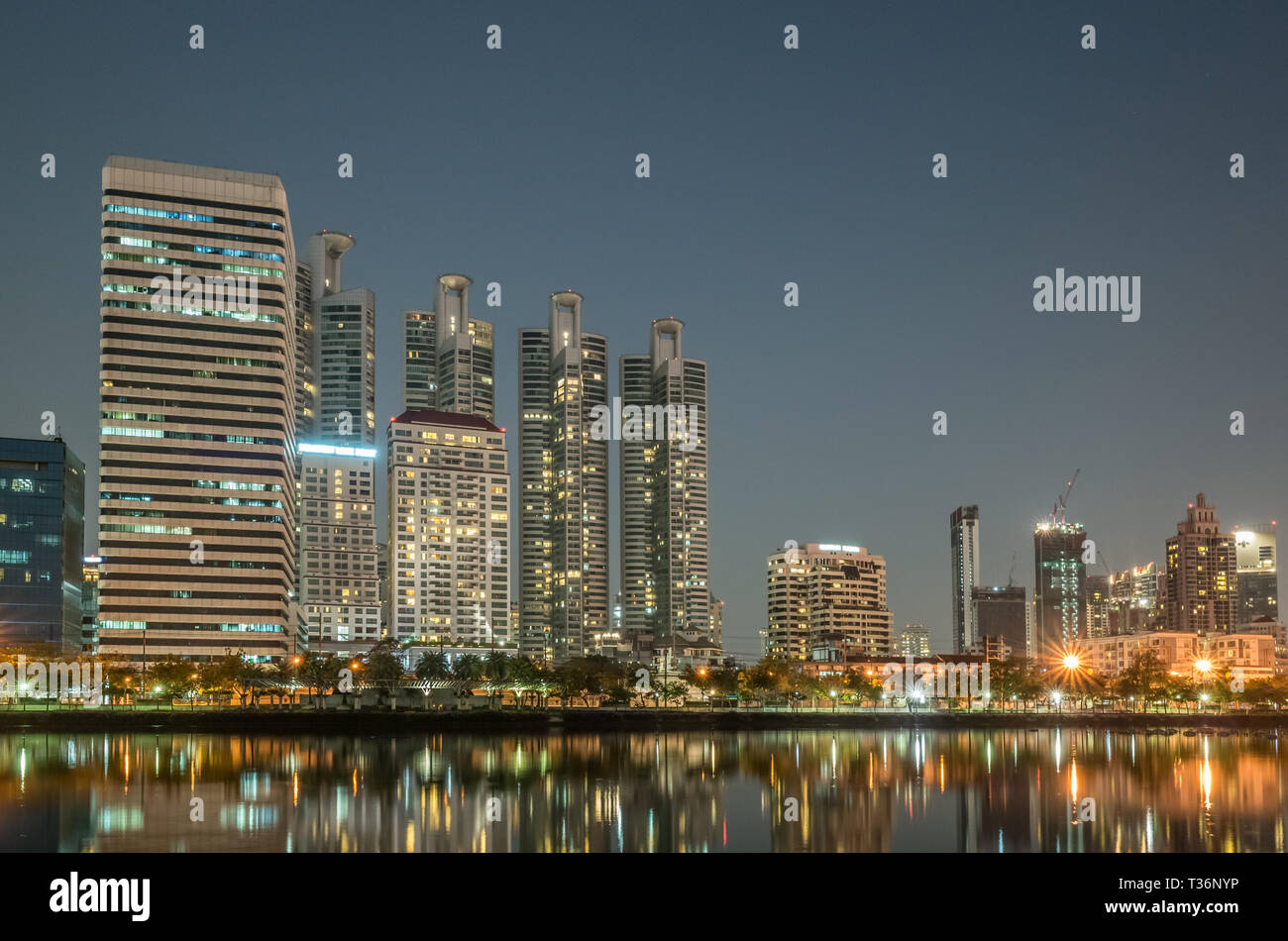 Skyscrapers night bangkok city hi-res stock photography and images - Alamy
