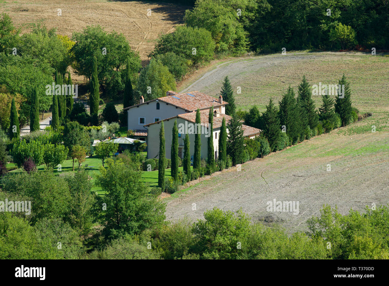 TUSCANY, ITALY - SEPTEMBER 21, 2017: The small modern Italian estate in Banyo Vinyoni vicinities Stock Photo