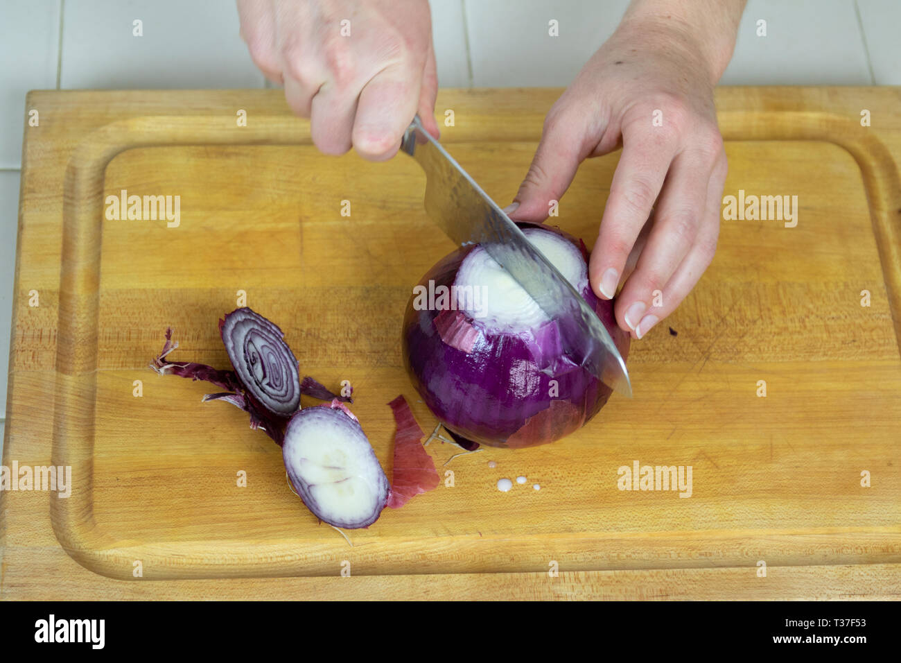 Hands knife hi-res stock photography and images - Alamy