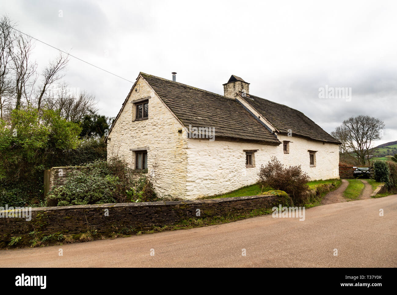 Traditional welsh cottage Stock Photo Alamy