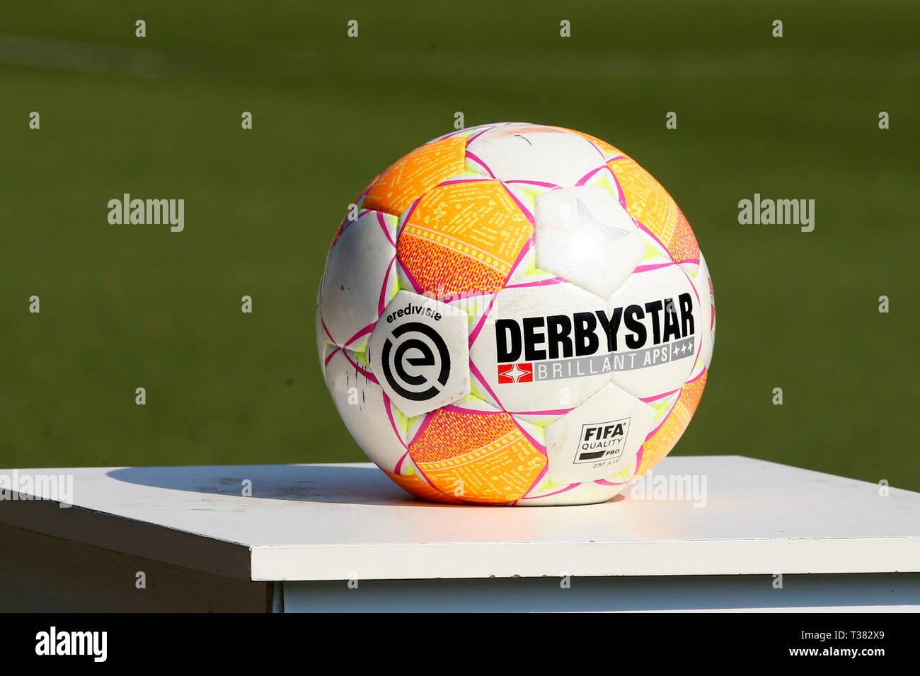 Derbystar ball hi-res stock photography and images - Alamy